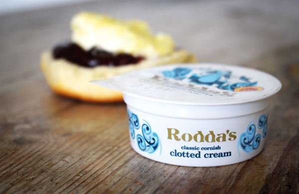 Cornish Clotted Cream 40g Roddas_600x389